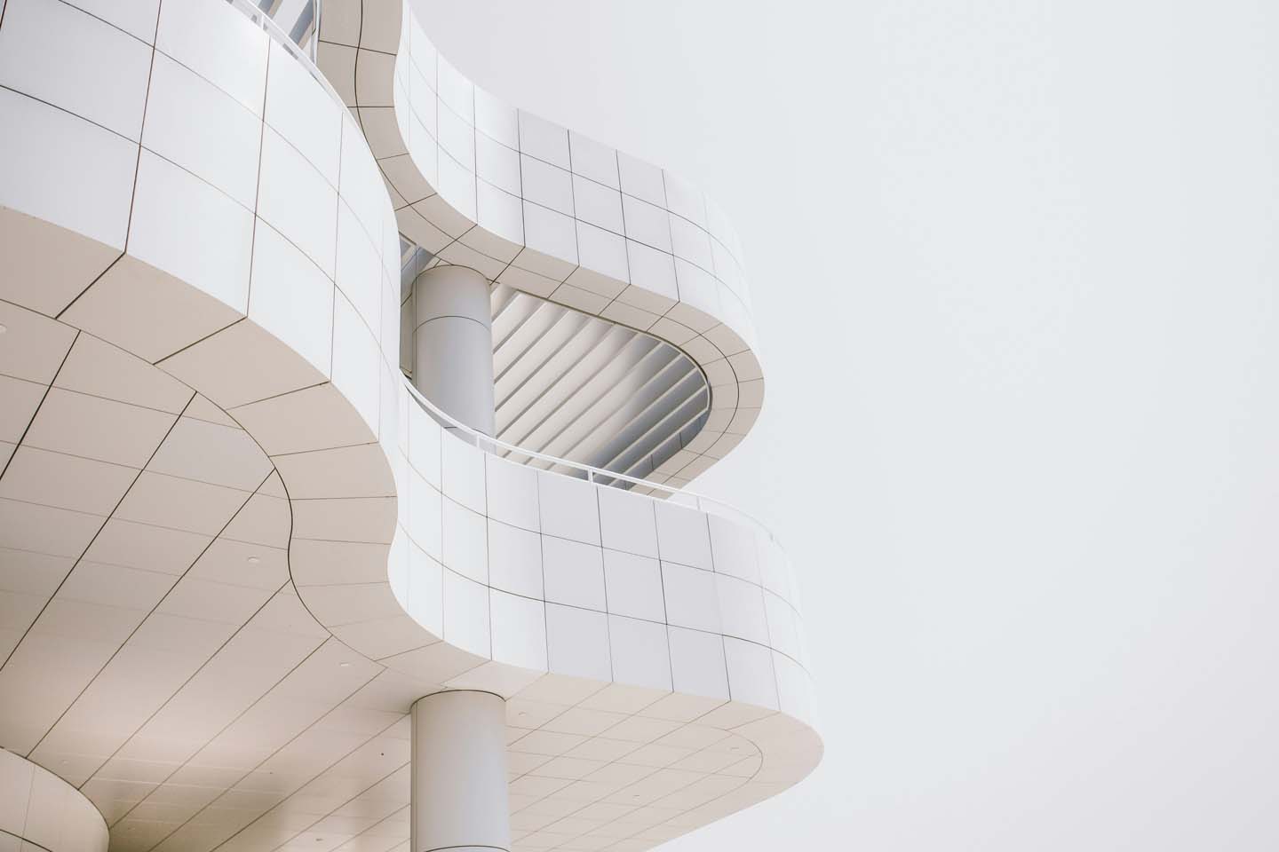 New article in our blog on Medium: State management in React using Valtio